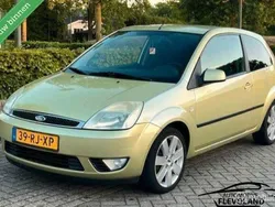 Groen Gebruikt 2005 Ford Fiesta Futura Hatchback | € 1.899 (Eerlijke prijs)