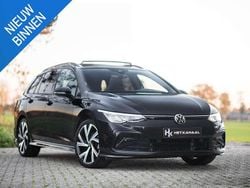 Zwart Gebruikt 2021 VW Golf VIII R-line Stationwagen | € 27.950 (Eerlijke prijs)