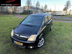 Zwart, metallic lak Gebruikt 2006 Opel Meriva Enjoy MPV | € 2.650 (Duur)