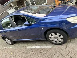 Blauw Gebruikt 2005 Peugeot 307 Premium Hatchback | € 1.300 (Goede deal)