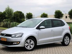 Grijs Gebruikt 2013 VW Polo Comfortline Hatchback | € 7.499 (Goede deal)