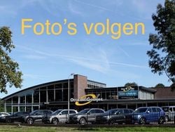 Grijs Gebruikt 2021 Mercedes GLC300 Business Coupé | € 49.950 (Goede deal)