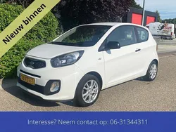 Wit Gebruikt 2011 Kia Picanto Hatchback | € 3.699 (Eerlijke prijs)