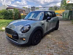 Grijs Gebruikt 2015 Mini Cooper D Chili Hatchback | € 9.999