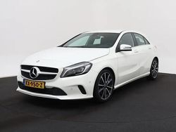 Wit Gebruikt 2017 Mercedes A180 Edition Hatchback | € 14.940 (Eerlijke prijs)