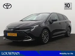 Zwart Gebruikt 2024 Toyota Corolla Hybrid Stationwagen | € 32.400