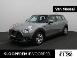 Grijs Gebruikt 2022 Mini Cooper Clubman Essential Stationwagen | € 22.900 (Goede deal)