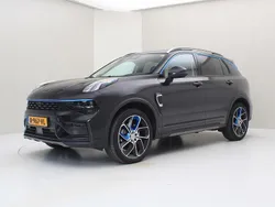 Zwart Gebruikt 2023 Lynk & Co 01 SUV | € 26.900 (Eerlijke prijs)