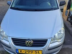 Grijs Gebruikt 2006 VW Polo Trendline Hatchback | € 2.200 (Goede deal)