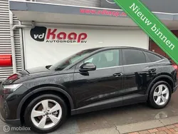 Zwart Gebruikt 2022 Audi Q4 Sportback e-tron Advanced SUV | € 38.950