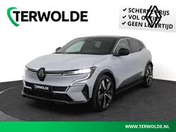 Grijs Gebruikt 2024 Renault Mégane Techno Hatchback | € 38.695 (Duur)