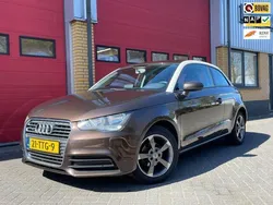 Bruin Gebruikt 2012 Audi A1 Comfort Hatchback | € 5.750 (Eerlijke prijs)
