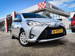 Grijs Gebruikt 2019 Toyota Yaris Active Hatchback | € 15.485 (Eerlijke prijs)