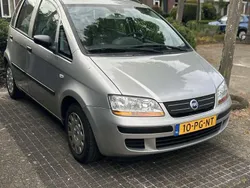 Grijs Gebruikt 2004 Fiat Idea Active MPV | € 1.500 (Eerlijke prijs)