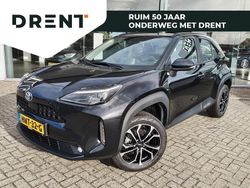 Zwart Gebruikt 2023 Toyota Yaris Cross SUV | € 27.495 (Eerlijke prijs)
