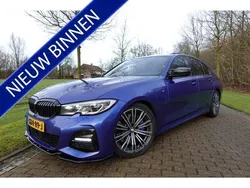 Blauw Gebruikt 2020 BMW 330 Executive Sedan | € 35.450 (Duur)