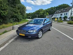 Blauw Gebruikt 2003 Volvo V70 Comfort Stationwagen | € 1.950 (Goede deal)