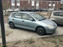 Groen Gebruikt 2003 Honda Civic LS Hatchback | € 1.999 (Eerlijke prijs)