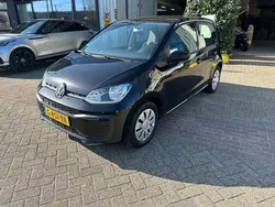 Zwart Gebruikt 2019 VW up! move up! Hatchback | € 7.999 (Goede deal)
