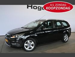 Zwart Gebruikt 2011 Ford Focus Stationwagen | € 2.440 (Eerlijke prijs)