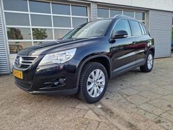Zwart, metallic lak Gebruikt 2009 VW Tiguan Sport SUV | € 6.499 (Eerlijke prijs)