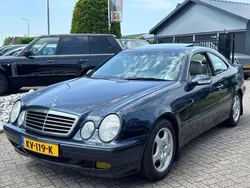 Blauw Gebruikt 2000 Mercedes CLK320 Elegance Coupé | € 2.950 (Super prijs)