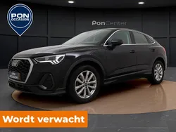 Zwart Gebruikt 2021 Audi Q3 Business SUV | € 33.950