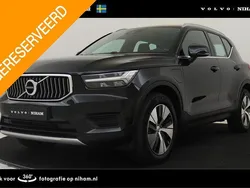 Zwart Gebruikt 2022 Volvo XC40 Inscription SUV | € 37.890 (Eerlijke prijs)