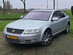 Zilver Gebruikt 2005 VW Phaeton Sedan | € 4.250