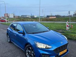 Blauw Gebruikt 2020 Ford Focus ST Hatchback | € 14.995 (Goede deal)