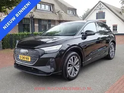 Zwart Gebruikt 2023 Audi Q4 e-tron Design SUV | € 24.900 (Goede deal)