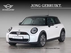 Wit Nieuw 2025 Mini Cooper S Classic Hatchback | € 41.700 (Goede deal)