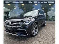Zwart, metallic lak Gebruikt 2022 VW Tiguan Business+ SUV | € 39.950 (Eerlijke prijs)