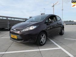 Bruin Gebruikt 2010 Ford Fiesta Limited Hatchback | € 3.495 (Goede deal)