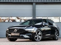 Zwart Gebruikt 2022 Volvo V90 R-Design Stationwagen | € 37.950 (Goede deal)