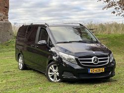 Zwart Gebruikt 2015 Mercedes V250 MPV | € 28.500 (Super prijs)