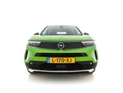 Groen metallic Gebruikt 2021 Opel Mokka-e Elegance SUV | € 16.245 (Eerlijke prijs)