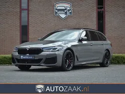 Grijs, metallic lak Gebruikt 2020 BMW 530e M Sport Stationwagen | € 48.750