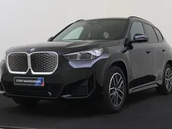Zwart Nieuw 2025 BMW iX1 Comfort Edition SUV | € 58.480 (Goede deal)