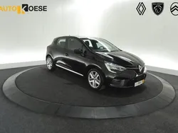 Zwartnoir etoilé Gebruikt 2020 Renault Clio V Zen Hatchback | € 13.700 (Iets duurder)