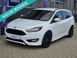 Wit Gebruikt 2018 Ford Focus ST-Line Stationwagen | € 14.950 (Goede deal)