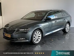Grijs Gebruikt 2017 Skoda Superb Business Line Stationwagen | € 20.950 (Goede deal)