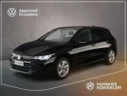 Zwart Gebruikt 2024 VW Golf VIII Edition Hatchback | € 33.900 (Eerlijke prijs)