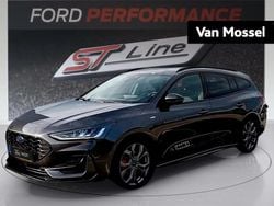 Grijs Gebruikt 2024 Ford Focus ST-Line X Stationwagen | € 27.950 (Eerlijke prijs)