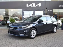 Grijs Nieuw 2025 Kia Ceed Sportswagon Stationwagen | € 36.107 (Goede deal)