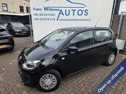 Zwart Gebruikt 2013 VW up! move up! Hatchback | € 4.994 (Goede deal)