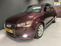 Rood Gebruikt 2011 Audi A1 Ambition Hatchback | € 6.999 (Eerlijke prijs)