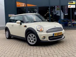 Wit Gebruikt 2012 Mini Cooper Hatchback | € 5.999 (Goede deal)