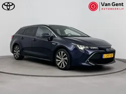 Blauw Gebruikt 2021 Toyota Corolla Stationwagen | € 24.999 (Eerlijke prijs)