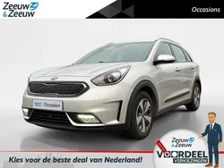 Grijs Gebruikt 2017 Kia Niro First Edition SUV | € 15.890 (Eerlijke prijs)